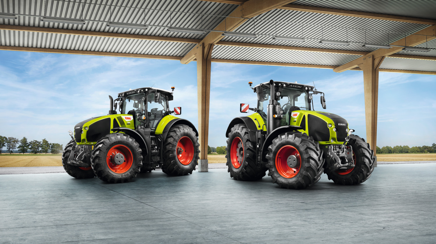 Трактор CLAAS AXION